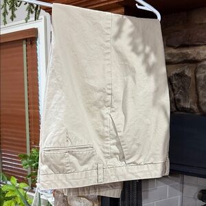 Nautica Men's Tan Flat Front Shorts